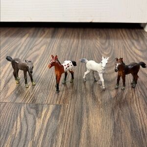 Breyer Set of 4 Mini Horse Figurines